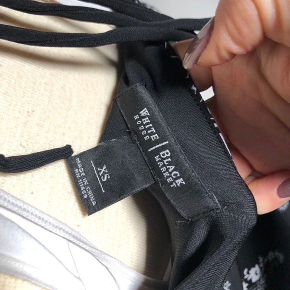 Black and White Market Halter Top - Picture 3 of 3